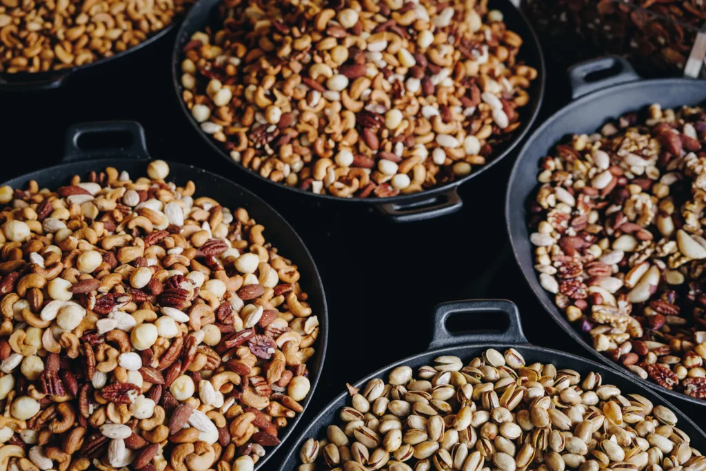 Bakken met gemengde noten en pistaches